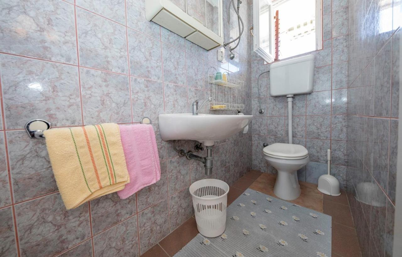 Rooms Dragica Palit Exterior foto